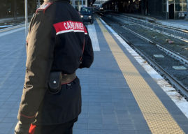 Roma, 13enne picchiato e rapinato in stazione, arrestati due 17enni