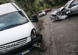Castel Gandolfo, incidente fra un’auto e un furgone, rimaste ferite tre persone