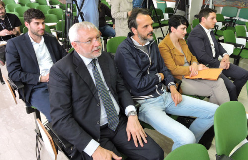 A sinistra della foto, il sindaco di Genzano, Daniele Lorenzon e quello di Albano, Nicola Marini